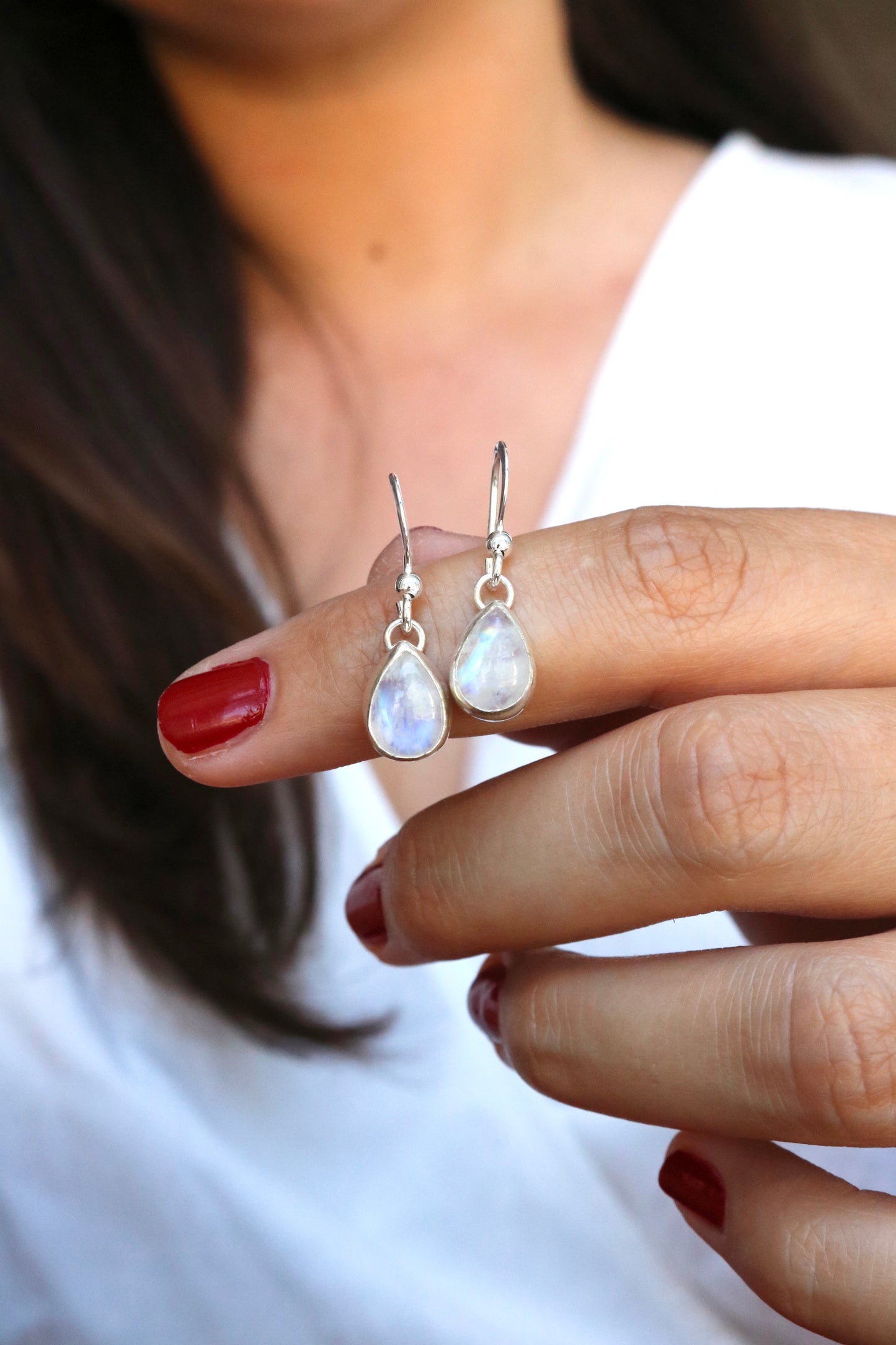 Boucles d'oreilles Mireille Naëco bijoux pierre de lune naturelle blanche argent recyclé boheme 3