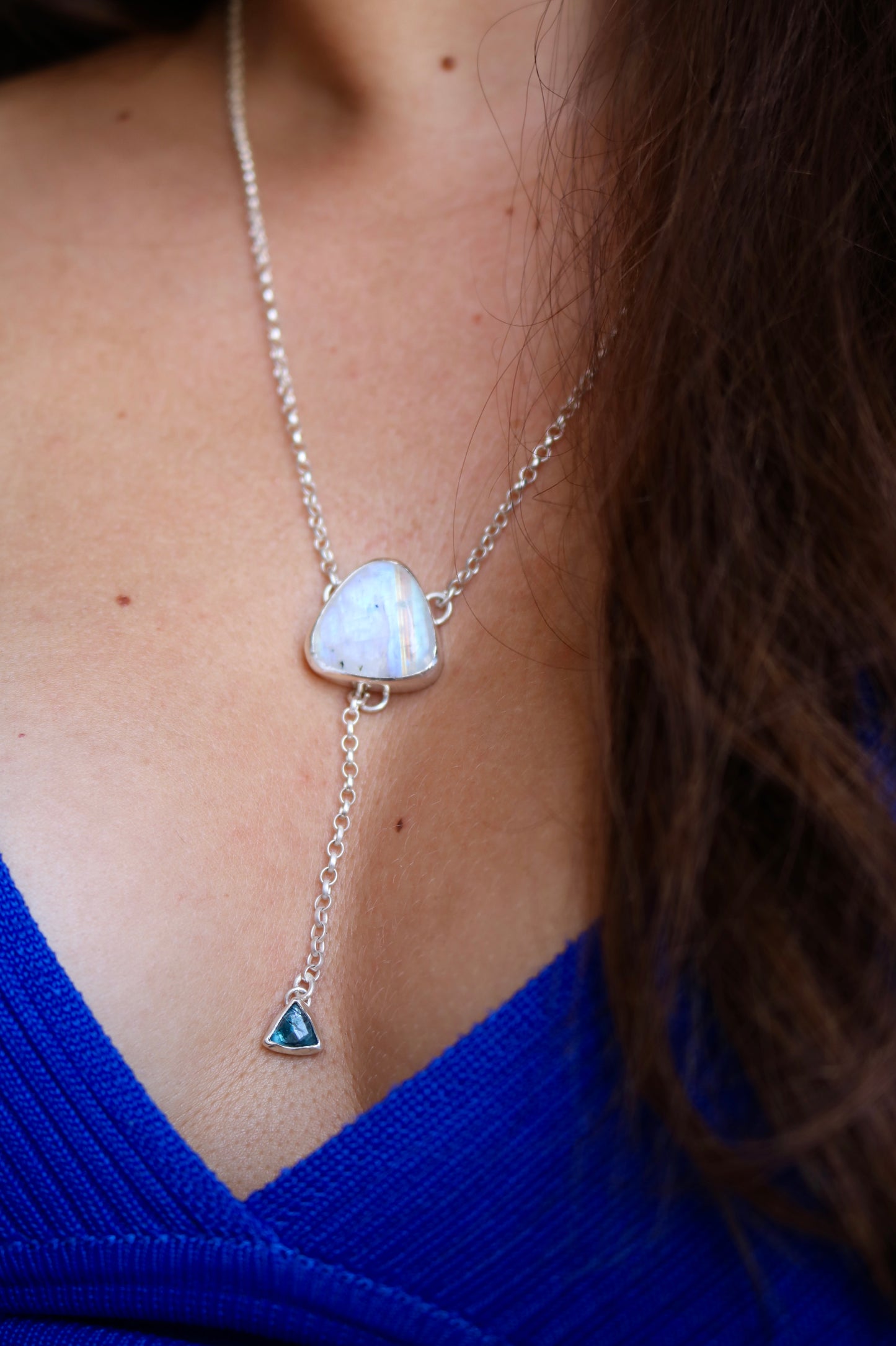 Collier déesse Naëco bijoux pierre de lune naturelle kyanite bleu argent 925 recyclé boheme