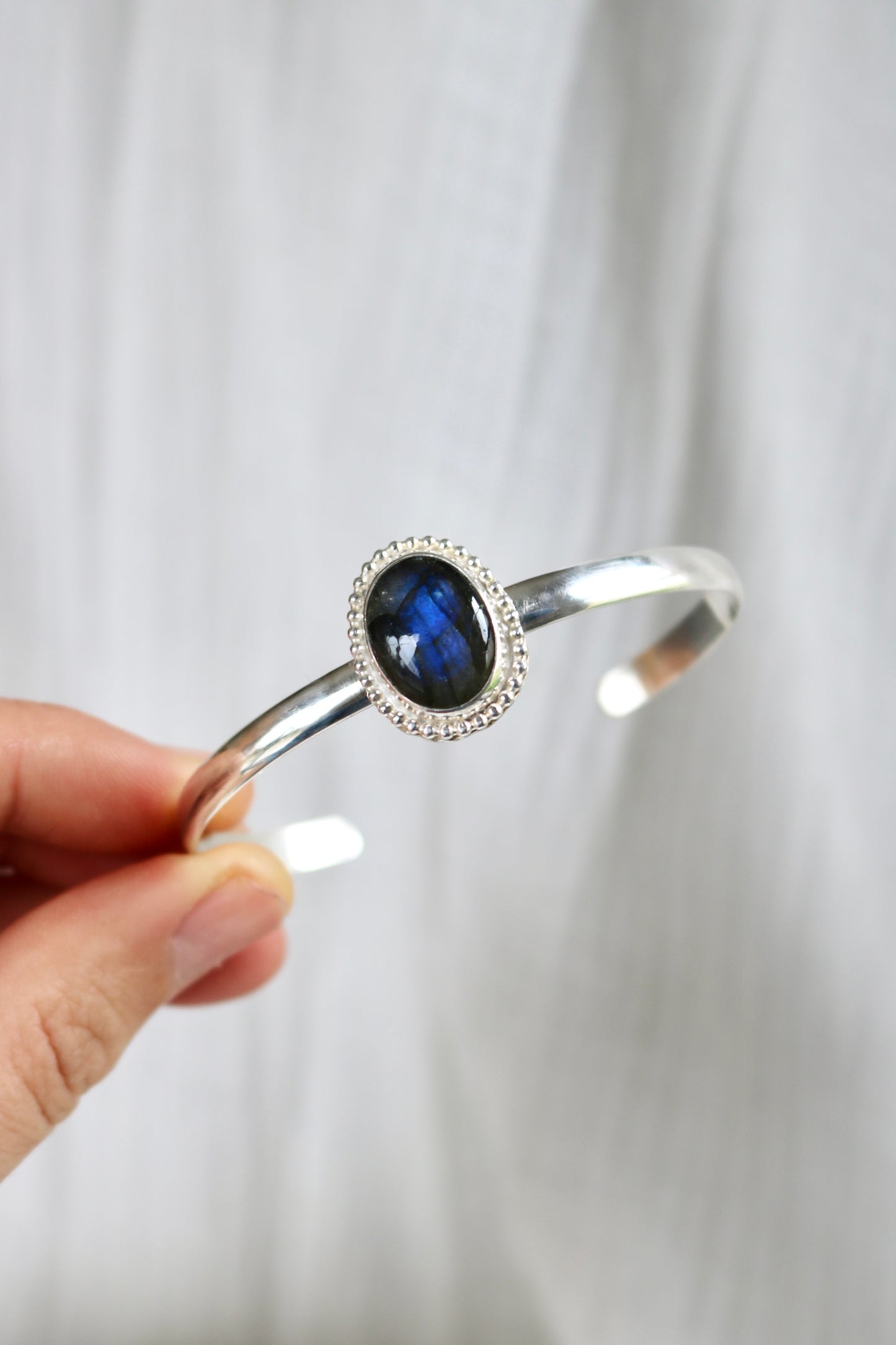 bracelet jonc labradorite bleu argent naeco bijoux