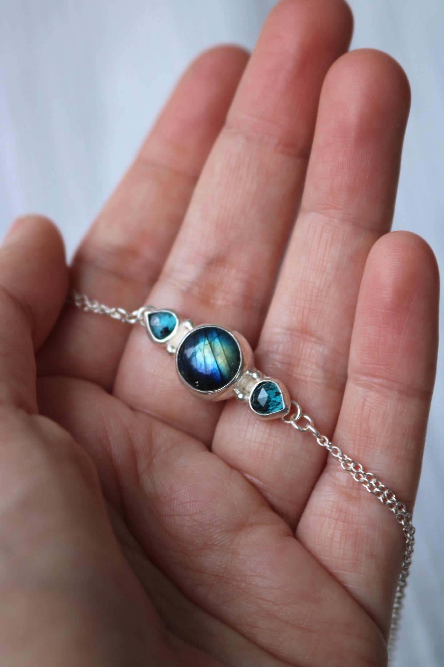 Bracelet Galaxie ☾ Labradorite, kyanite, Argent