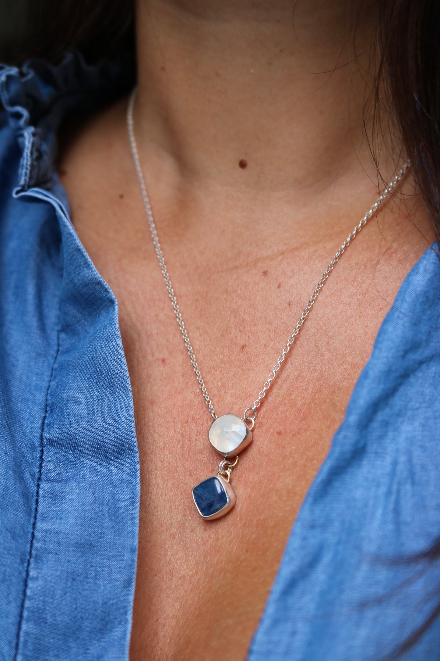 Collier Lueur des profondeurs - Pierre de lune & cyanite