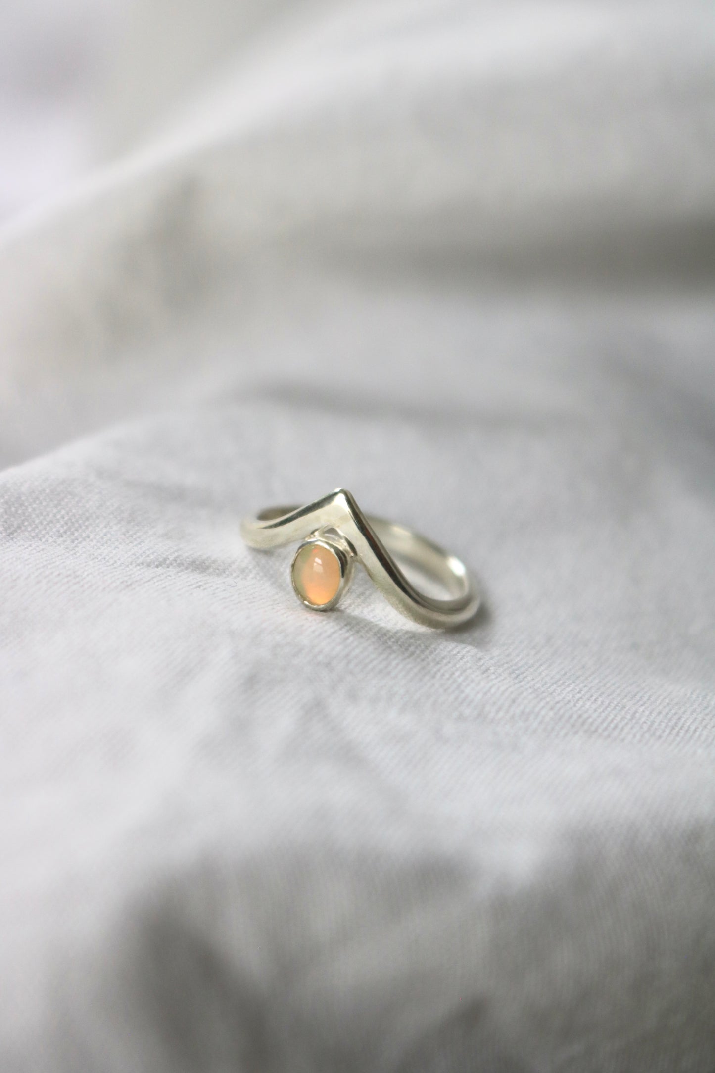 Bague the Queen - Opale Welo & Argent 925 - Taille 50/51