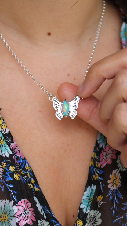 Collier - Papillon Atlas - Opale welo & argent 925